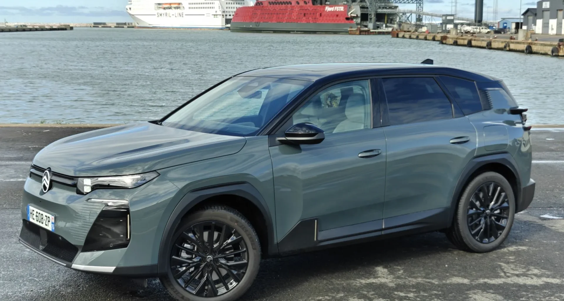 Hurjasti muuttuneen Citroën C5 Aircrossin hinnat alkavat 36 389 eurosta