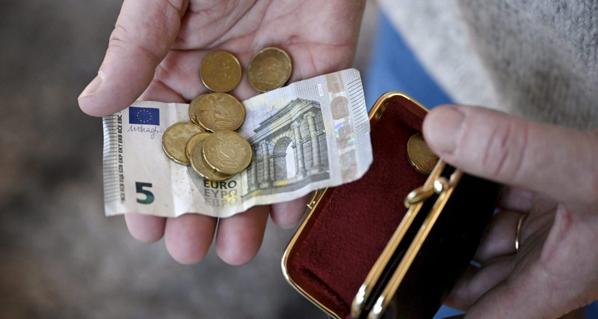 "Hulluutta" - Ruotsissa riidellään valuutasta