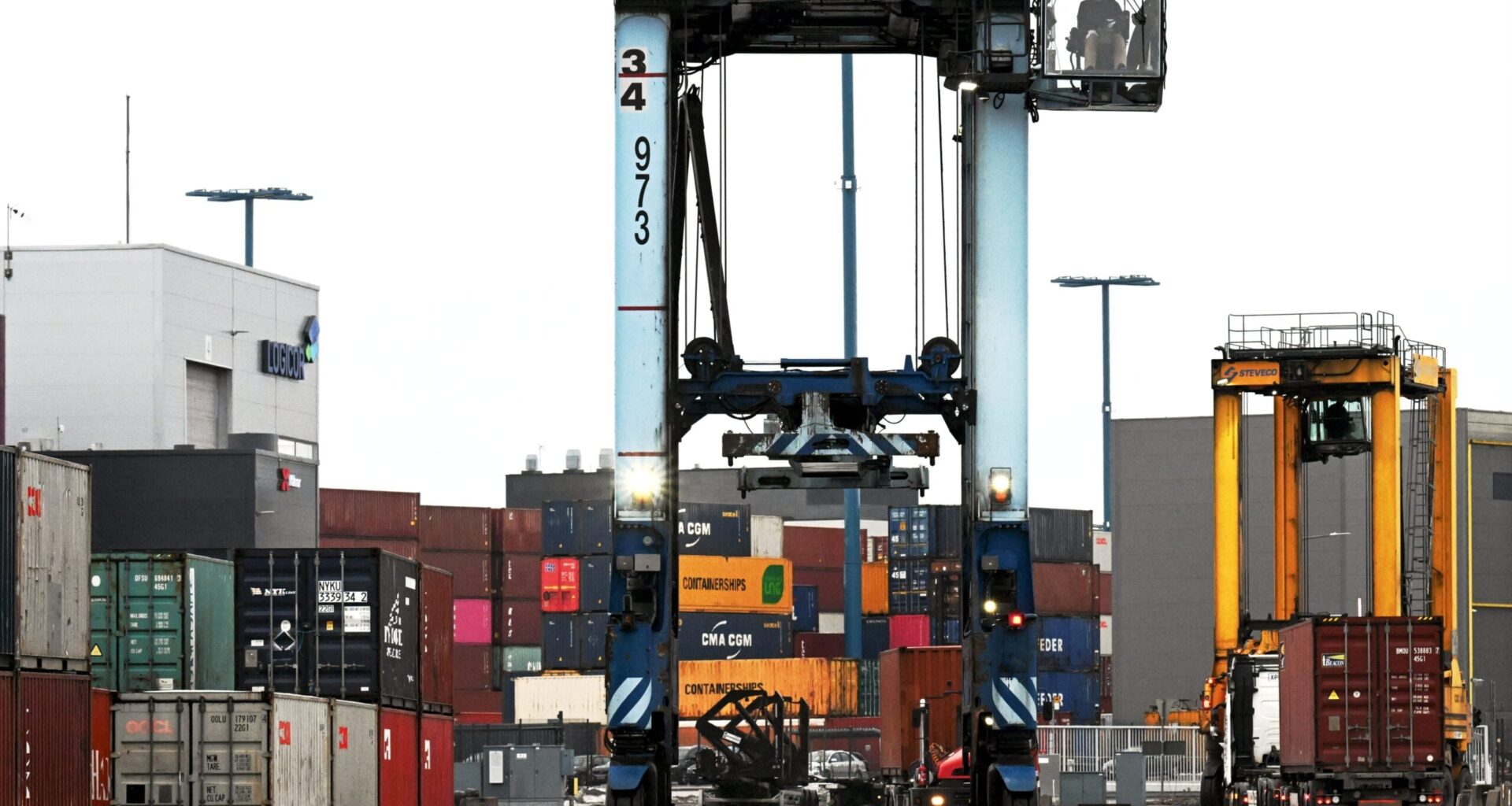 Talouskasvu jää lähes nollaan, Akava leikkasi ennustetta rajusti