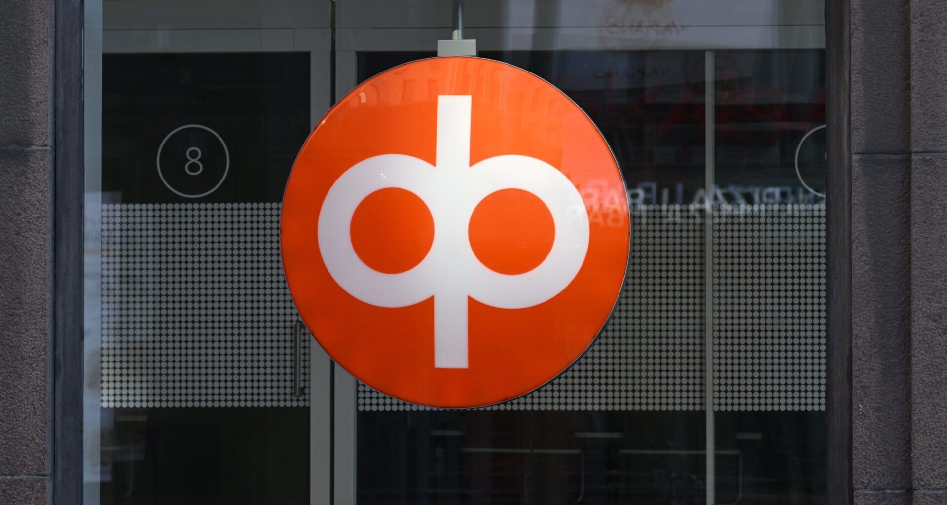 Oletko OP:n omistaja-asiakas? Menetät suositun edun