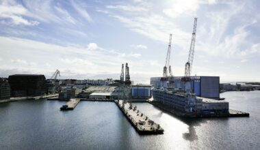 "Keskusta asettui avoimesti vasemmistoliiton kanssa Suomen viennin tielle"