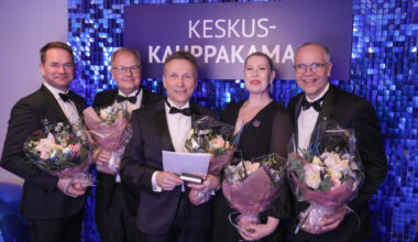 Elinkeinoelämän ansioristi OP Pohjolan pääjohtajalle Timo Ritakalliolle  