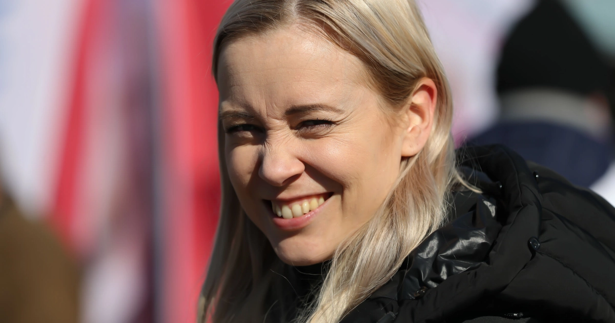 Gogin kantabaari: Sofia Virta puhuu julkisuuden haitoista