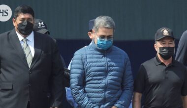 Trump armahtaa ex-presidentin, joka toi Yhdysvaltoihin 500 tonnia kokaiinia