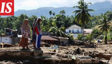 Kahden syklonin aiheuttamat tulvat surmanneet yli 1 000 ihmistä Aasiassa