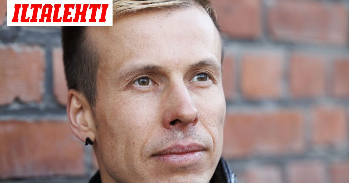Antti Kurhinen joutui sairaalaan: Kertoo tuskaisena voinnistaan