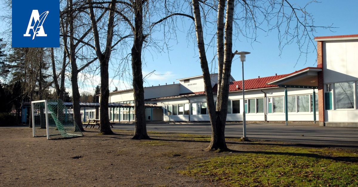 Poliisi ampui peuran Lempäälässä – koululla suojauduttiin laukausten äänien takia