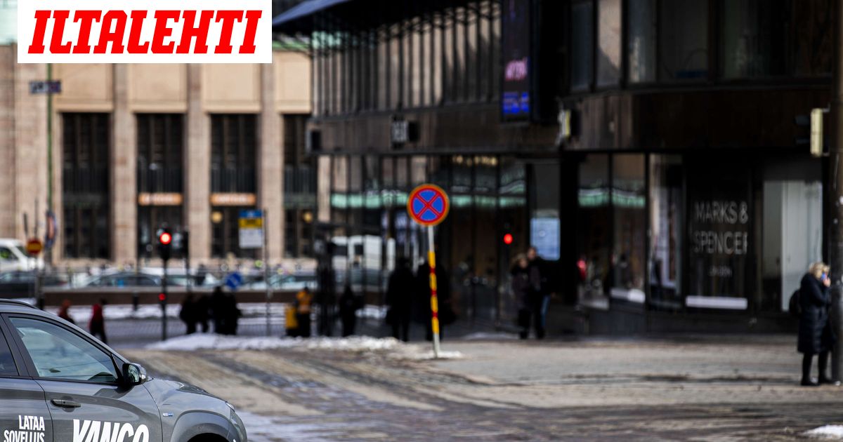 Pimeän taksin kuljettaja raiskasi naisen syrjäisellä teollisuusalueella