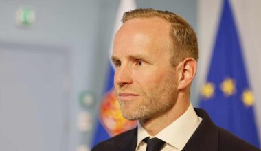 Ministeri Poutala salibandyn valtionavuista: ”En näe järkyttävän isoja punaisia lippuja” | Urheilua lyhyesti