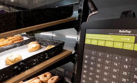 Eirtyisesti paistopisteeltä ostetut välipalat ovat nuorten suosiossa.