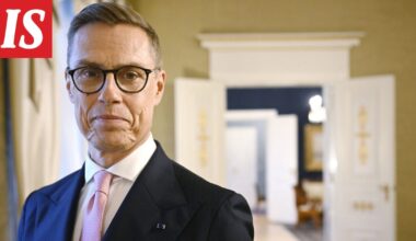 Historiallinen Nato-seremonia Suomessa – IS seuraa