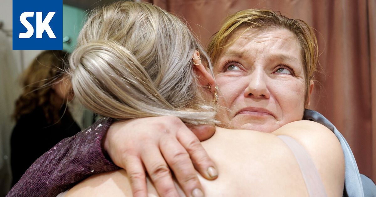 Entinen päihdeongelmainen Heidi Räisänen sai kutsun Linnaan, ja jo mekon sovitus saa kyyneleet silmään