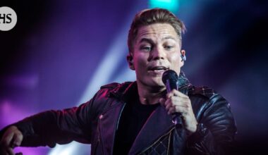 Levyarvio: Kriitikko tyrmää Cheek-tribuutin: ”Kädenlämpöiseen veteen lillutettua vaniljajäätelöä.”