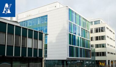 Tältä näyttää entisen virastotalon sisällä