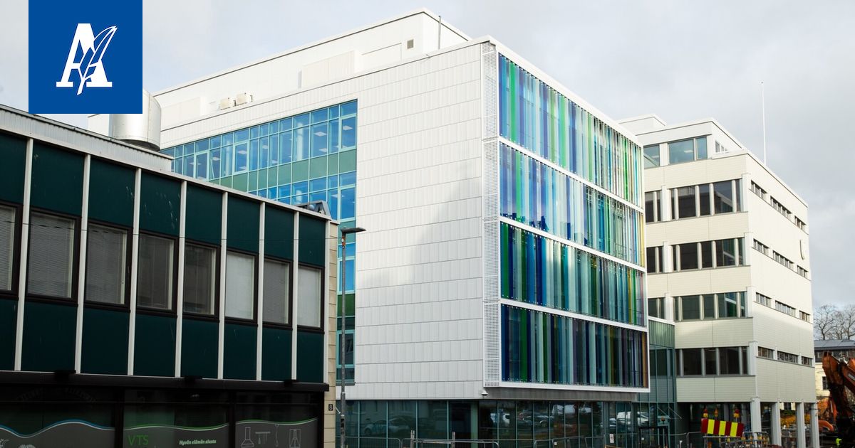 Tältä näyttää entisen virastotalon sisällä