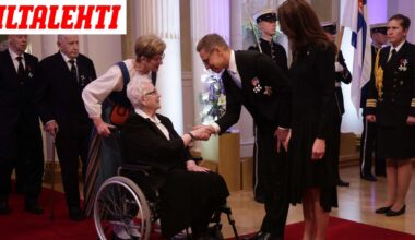 ”Minä menen nyt”, sanoi Mirja, 18, ja lähti sota-alueelle – 82 vuotta myöhemmin hän katseli, kun Alexander Stubb ”mennä lepatteli”