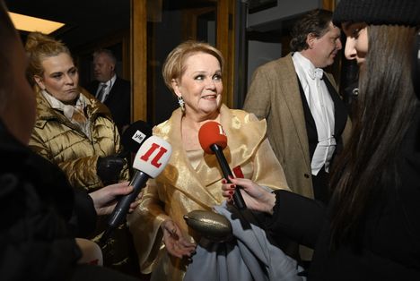 Katri Helena päätti uransa komeasti elokuussa Helsingin Olympiastadionilla.