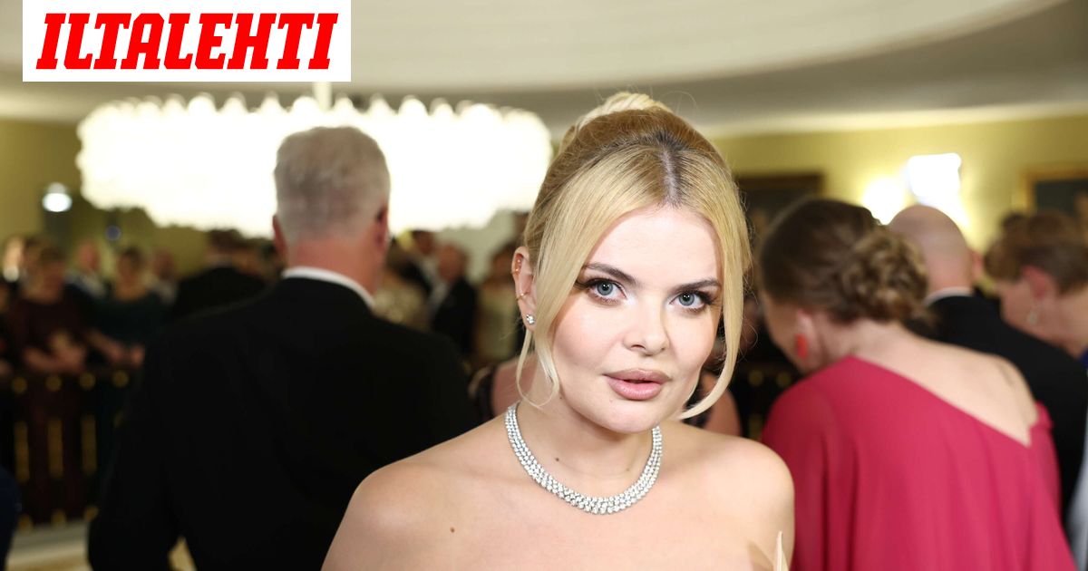 Sinkkuna saapunut Erika Vikman kompuroi presidenttiparin edessä – Kertoo, mitä tapahtui
