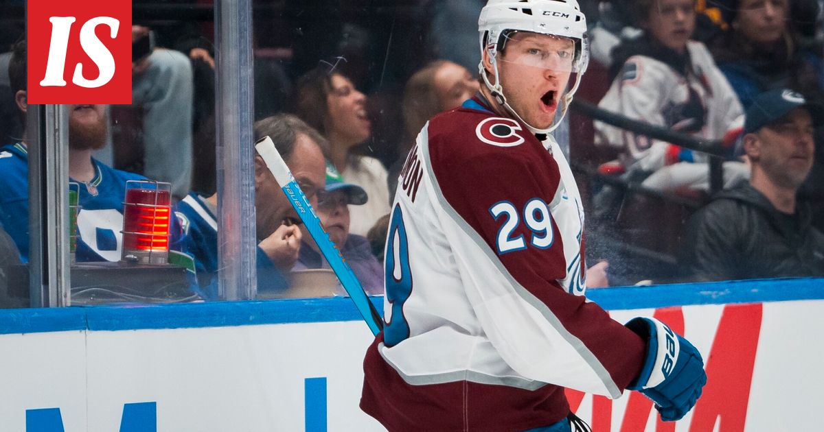 Häikäisevä maali jatkoajalla! Supertähti piti Coloradon lennossa