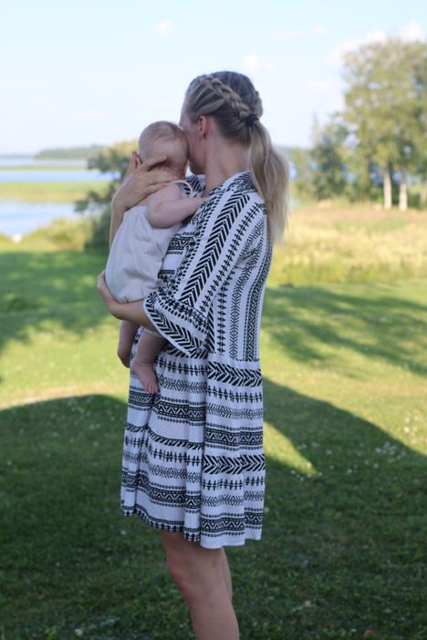 Huhtikuussa esikoisensa synnyttänyt Petra Olli on kotoisin Lappajärveltä.