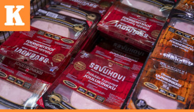 Joulupöytään ostetaan paljon valmisruokia ja kalaa