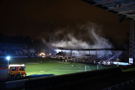 Palo on hiipumassa, tiedottaa pelastuslaitos ennen kymmentä illalla.