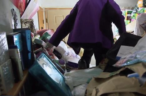 – Haluan, että koti on koti, Sybil sanoo, mutta kahdeksan vuoden jälkeen tilanne on melkein yhtä paha kuin ennen.