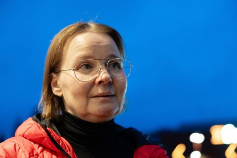 Mila Mikkolan mukaan Veikkolassa on pakko olla oma auto.