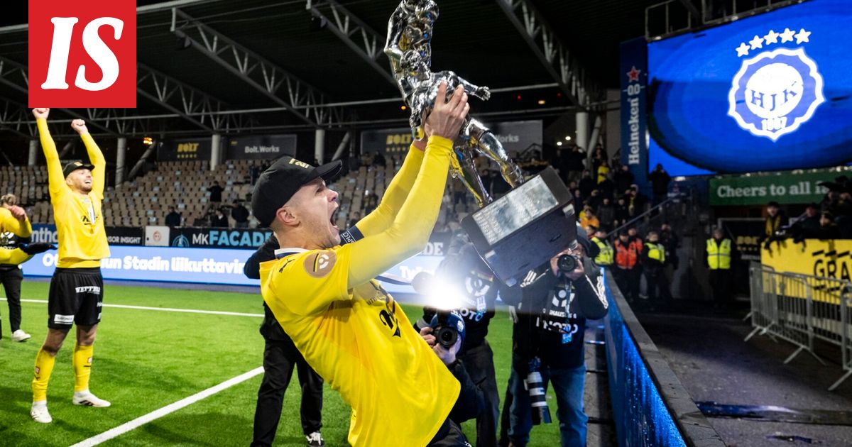 Petteri Pennanen ja KuPS jatkosopimukseen