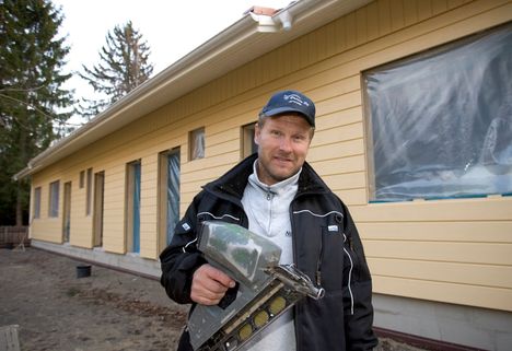 Perussuomalaisten kansanedustaja Jorma Piisinen tuli koko kansalle tunnetuksi Remontti-Reiskana. Katja Ståhl myöntää, että remontointikykyiset miehet ovat hänestä seksikkäitä.
