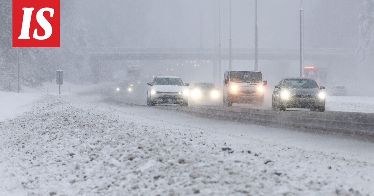 Huono ajokeli aiheutti paljon kolareita Oulussa