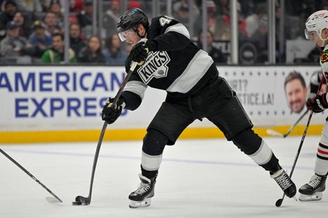 Joel Armia on tehnyt tällä kaudella 29 ottelussa 7+6=13 pistettä.