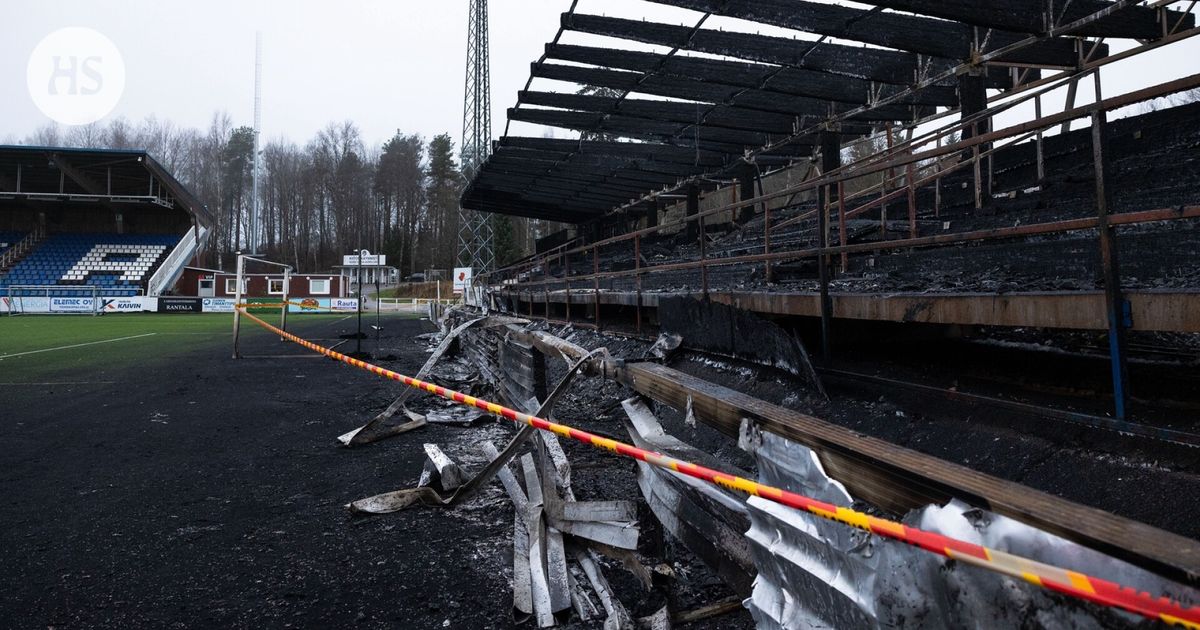 Poliisi epäilee kolmea alaikäistä rikoksesta palossa, joka tuhosi katsomon