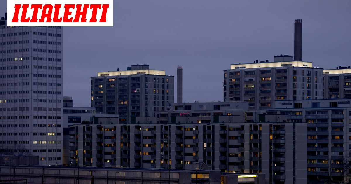 Tällainen synkkyys toteutuu ehkä kerran vuosi­kymmenessä – Näillä paikkakunnilla ei ole nähty sekuntiakaan aurinkoa