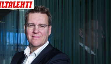 Erikoinen näytelmä eduskunnan myöhäisillassa – Kokoomuksesta kannatettiin opposition esitystä