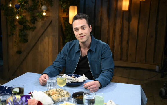 Johannes Brotherus, KUUMAA, Vain elämää, 2025.