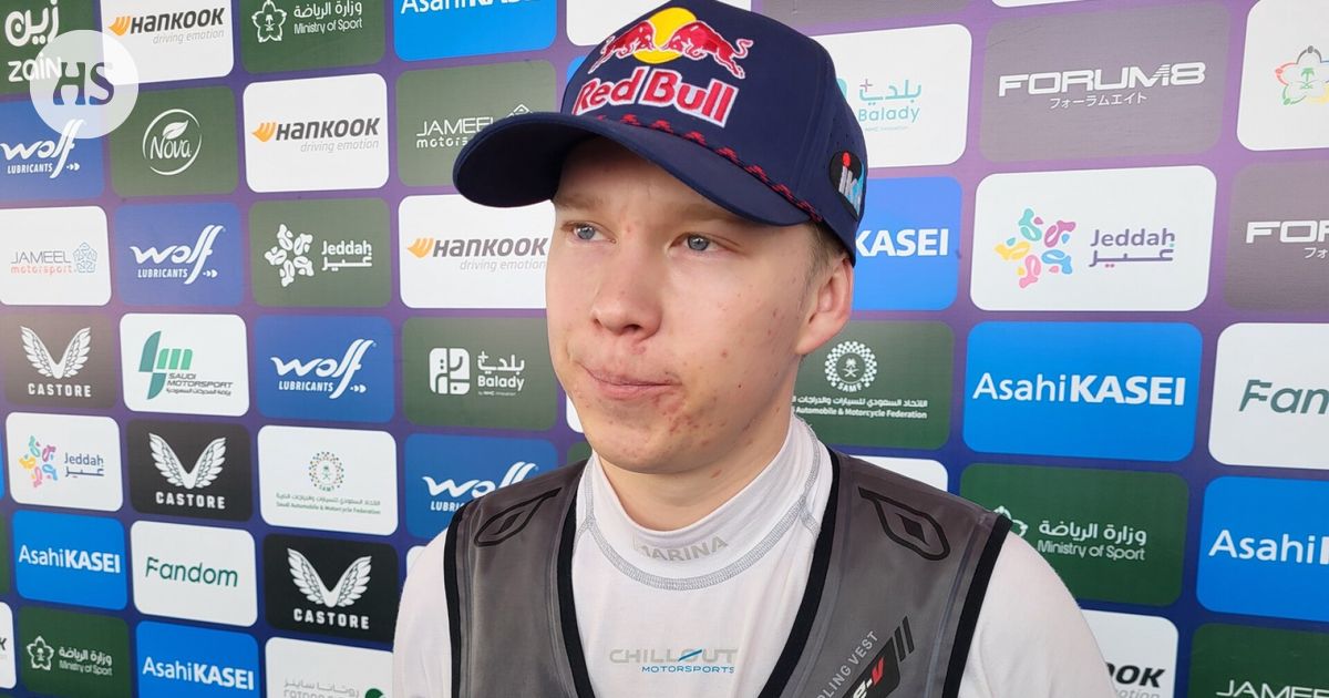 Kalle Rovanperä määrättiin ajokieltoon Japanin formulatesteissä