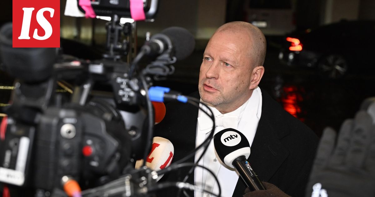 Timo Vornanen irtisanoutuu poliisin virasta