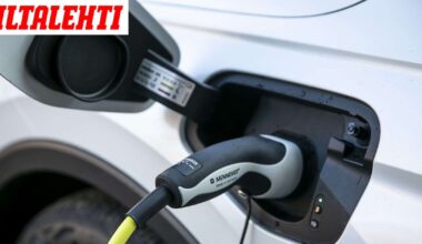 Lataushybridiraivo leviää Briteissä – "Olisimmepa valinneet bensiiniauton"