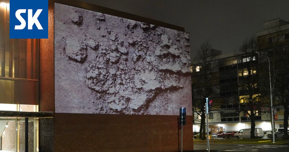 Fiinin julkisivua valaisee taide - Satakunnan Kansa