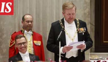 Stubb nauratti juhlavieraita lohkaisuillaan – kuninkaalla sama ongelma vaimon kanssa