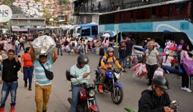 Venezuelalaiset kertovat HS:lle elämästään Yhdysvaltojen hyökkäysuhan alla