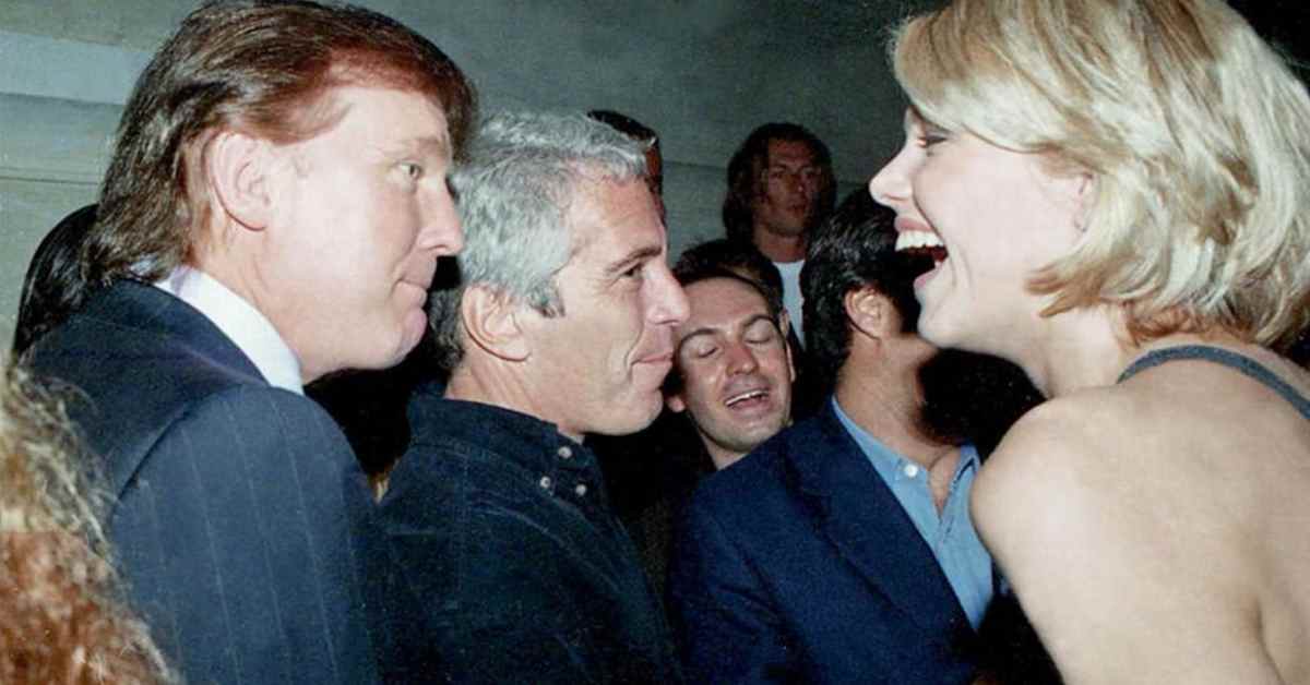 Analyysi: Tuoreet Epstein-kuvat jatkavat Trumpin painajaista | Ulkomaat