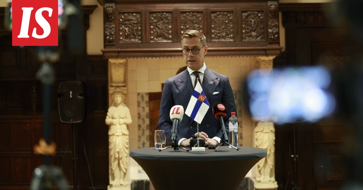 Stubb kommentoi Hollannissa Ukrainan alueluovutuksia ja maan tietä EU:hun