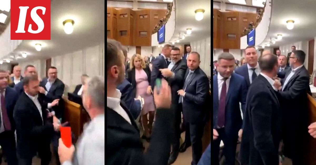 Slovakian parlamentissa kaaos - Ilta-Sanomat