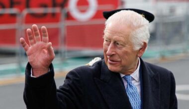 Britannian kuningas Charlesin syöpähoitoja voidaan vähentää | Uutisia lyhyesti