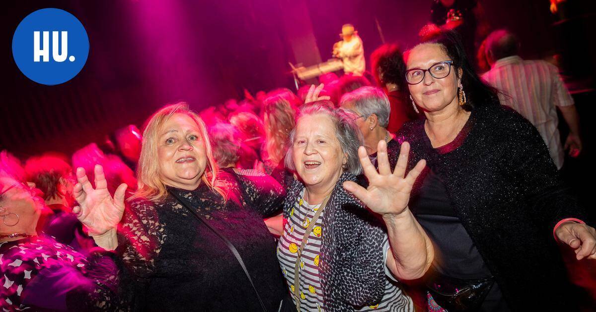 Yli 300 mummoa bailasi Tavastialla keskellä päivää – bileet uhkaavat kuitenkin loppua: "Tuntuu tylyltä" | Paikalliset