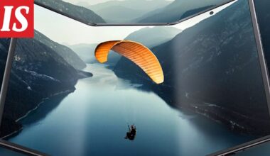 Samsung Galaxy Z TriFold -älypuhelin ja Huawei Mate XT voivat näyttää lippulaivapuhelinten suunnan