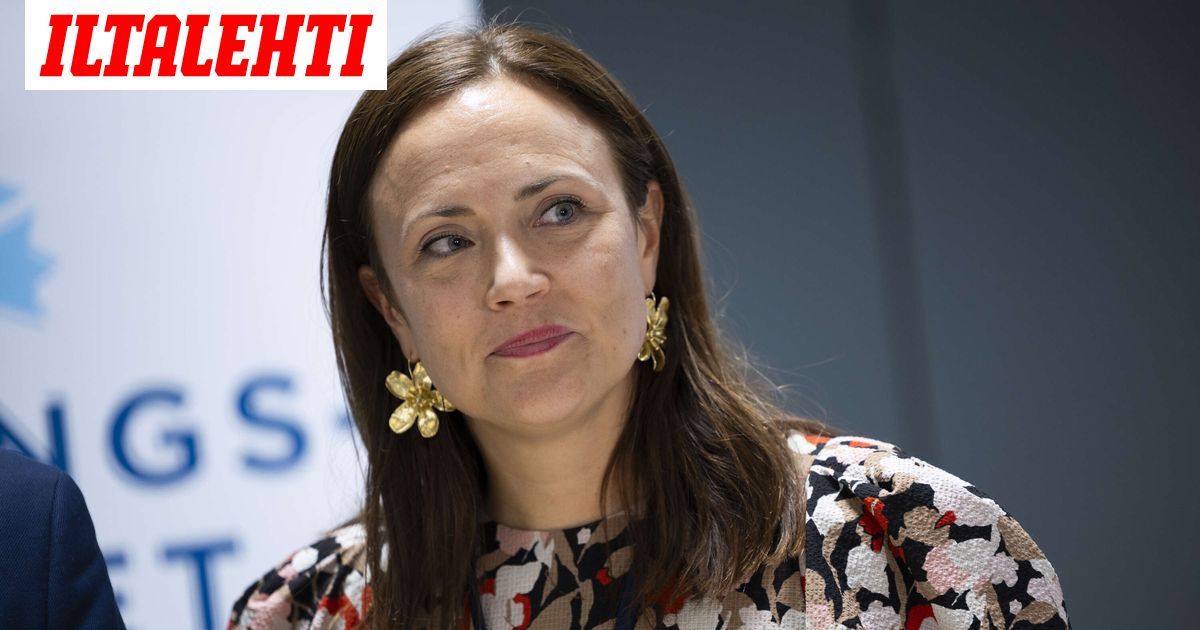 Kansanedustaja heräsi ovikellon soittoon kello 2.57 – ”Itkuhan siinä meinasi kaikille osapuolille tulla”