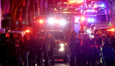 Joukkoampuminen Yhdysvalloissa: Useita uhreja Brownin yliopiston alueella Providencessa | Uutisia lyhyesti